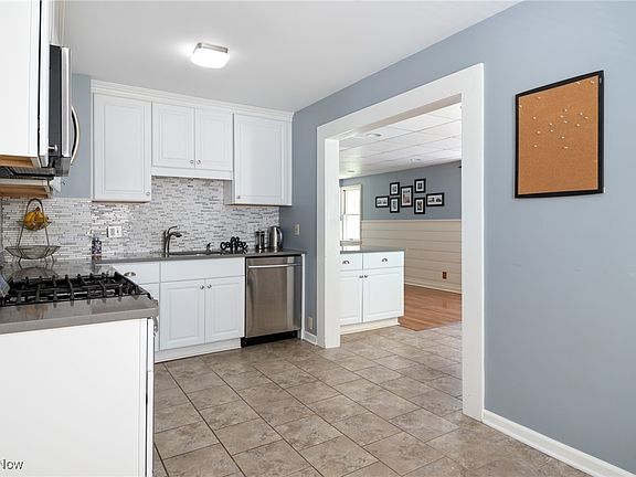 5th image of 4109 W 217th St