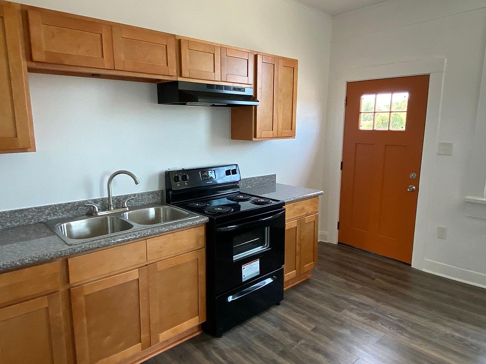 1st image of 1836 N Miro St #201
