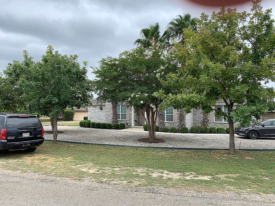 1st image of 489 Glenvalley Cir