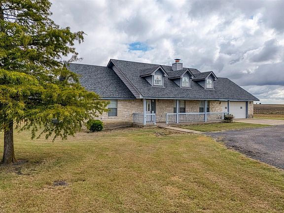 3rd image of 615 County Road 357