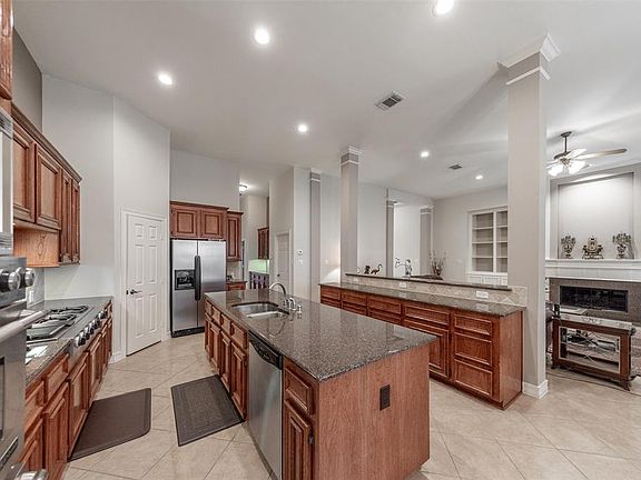 4th image of 2714 Adlerspoint Ln