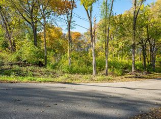 1408 E 38th St, Des Moines, IA 50317