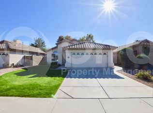 453 W San Angelo St, Gilbert, AZ 85233