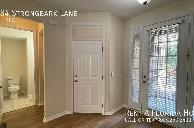 9484 Strongbark Ln — Photo 11