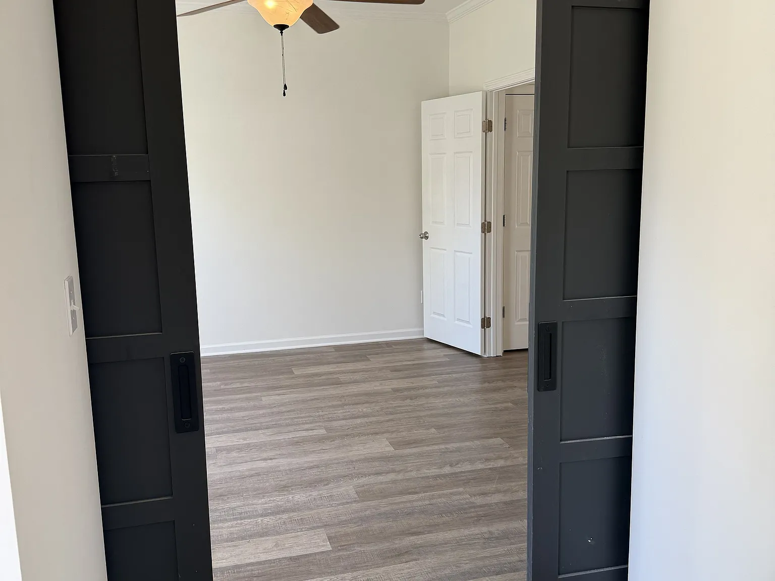 3 bed, 1756 sqft, $2,100 — Photo 3