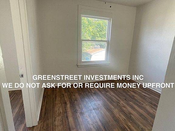 5th image of 301 E Lorena Ave #4