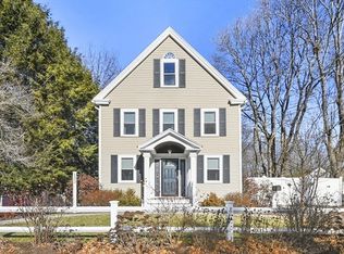 122 Union St, Weymouth, MA 02190