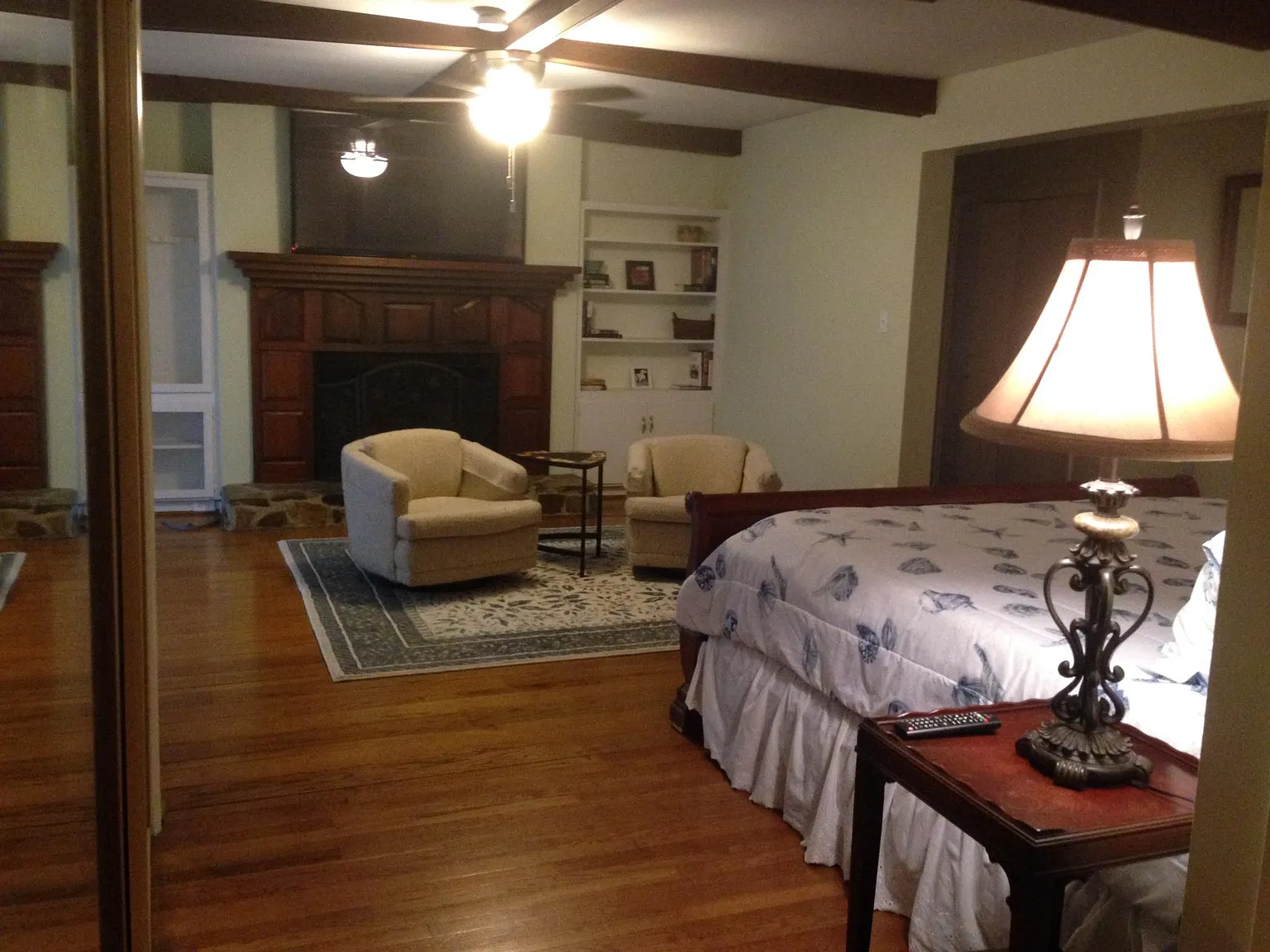 111 Berry Ave — Photo 3