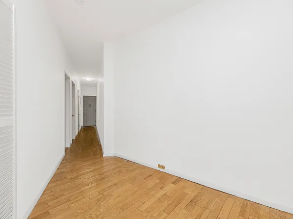 33 Convent Avenue image 18 of 30