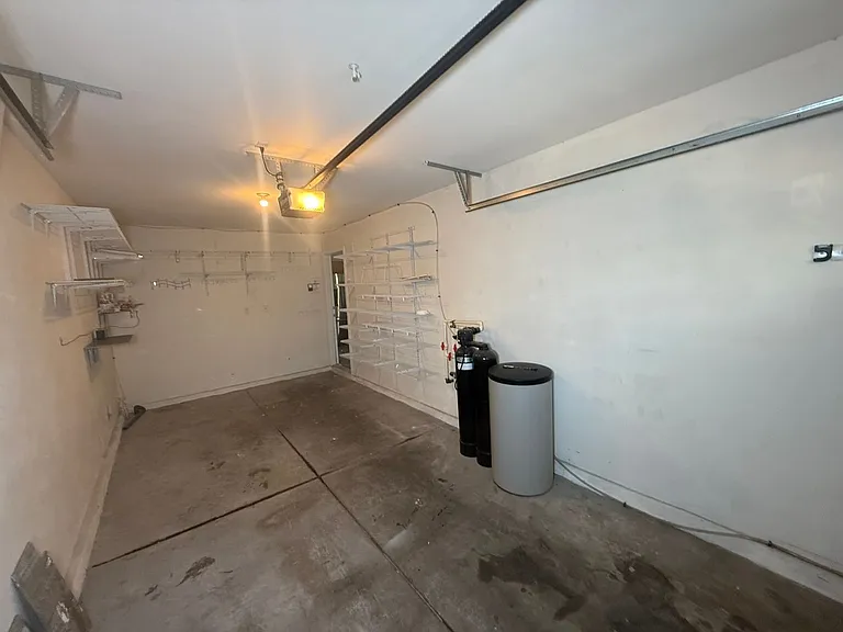 5241 Starter Ave — Photo 20