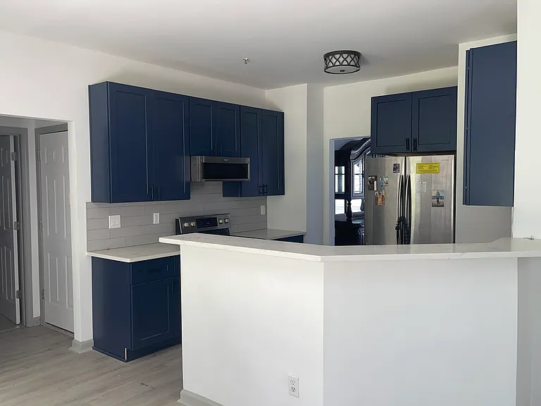 Rhyne Cir SE — Photo 10