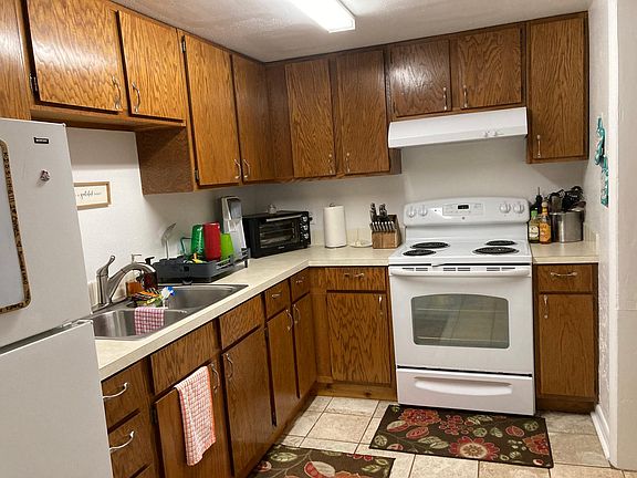 5th image of 1312 9th Ave #24