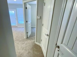 625 Folks Rd #4, Lawrence, KS 66049