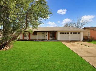 2508 W Rochelle Rd, Irving, TX 75062