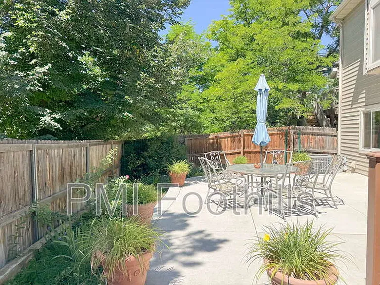9318 W Coal Mine Ave — Photo 23
