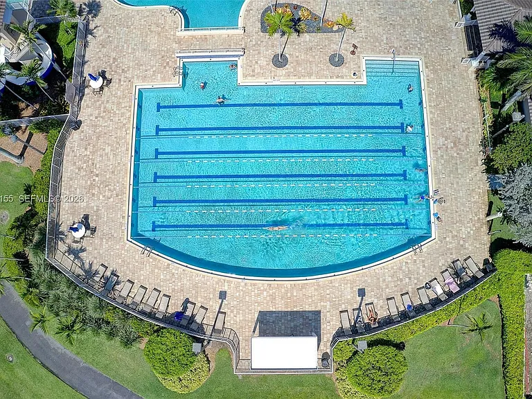1530 Canary Island Dr — Photo 23