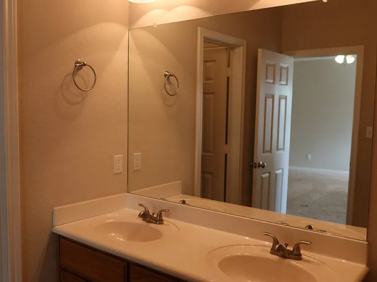 2200 Parrott Ave — Photo 19