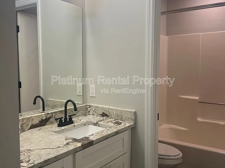 1614 Riverside Trl NE — Photo 14