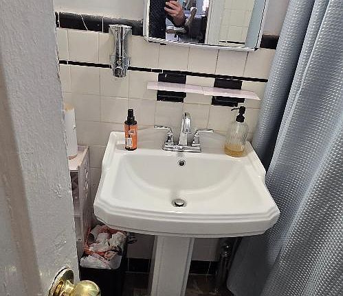 5th image of 1378 3rd Ave APT 3B