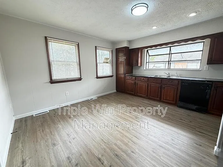 10508 Druid Dr — Photo 12