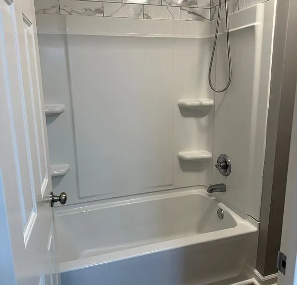 8085 Creekwood Cir E — Photo 19
