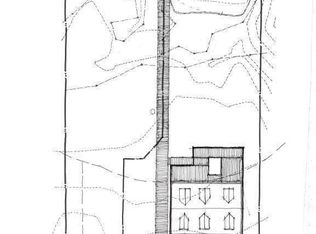 216 Williams Rd, Wilmington, NC 28409