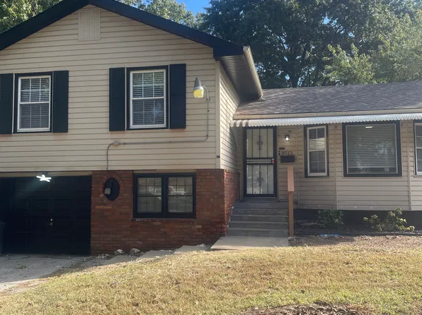 8913 Blue Ridge Blvd, Kansas City, MO 64138