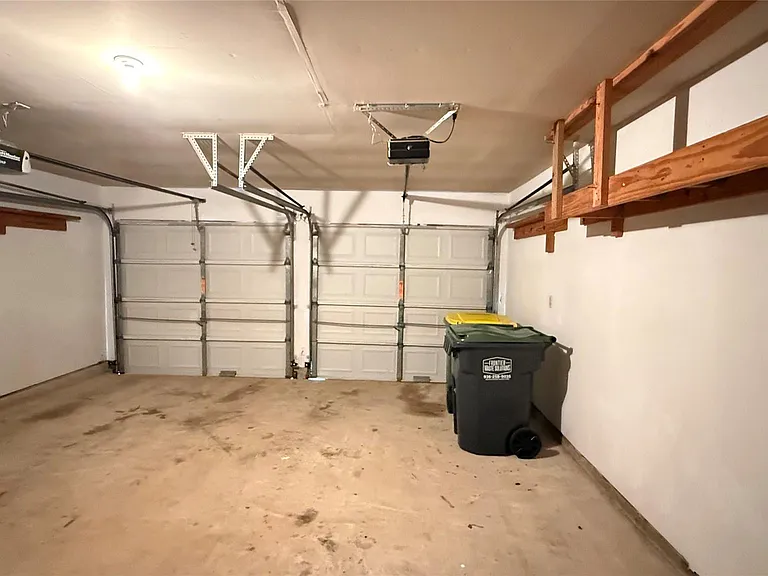 4919 Lochman Ln — Photo 19