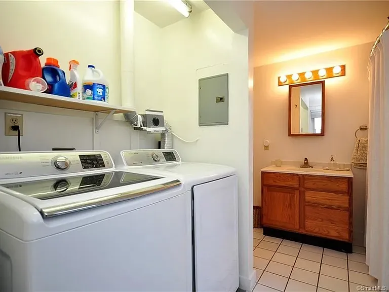 722 Bantam Rd #C — Photo 19