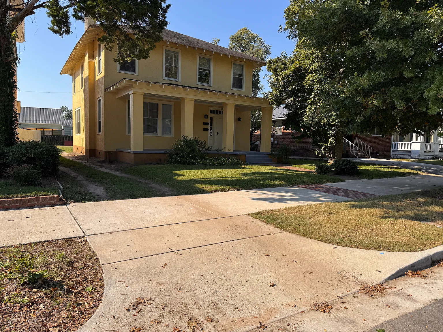 2 bed, 1300 sqft, $1,295 — Photo 2