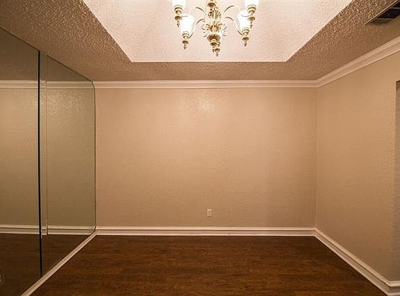 4th image of 2622 Rivercrest Dr