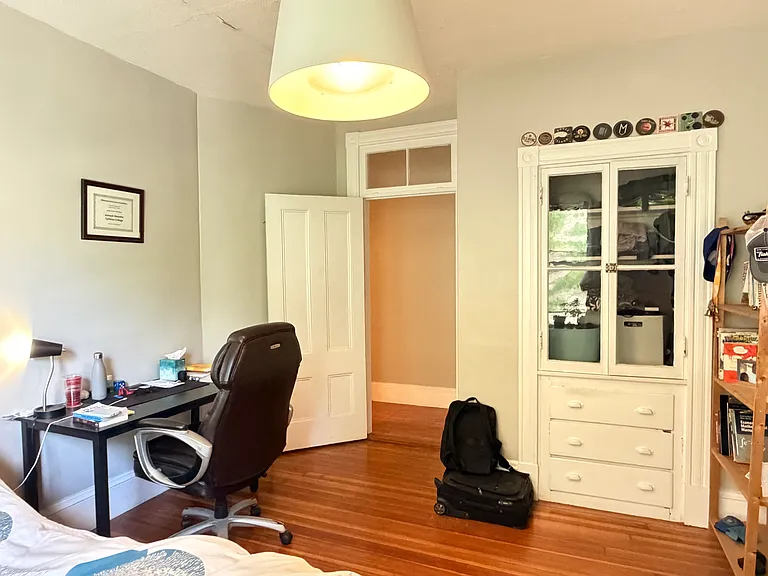162 Hampshire St #3 — Photo 16