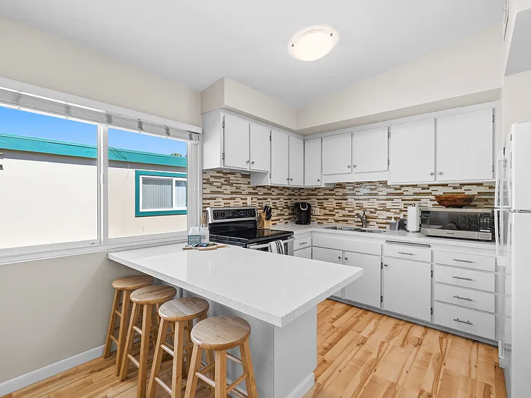 2994 Bayside Walk — Photo 21