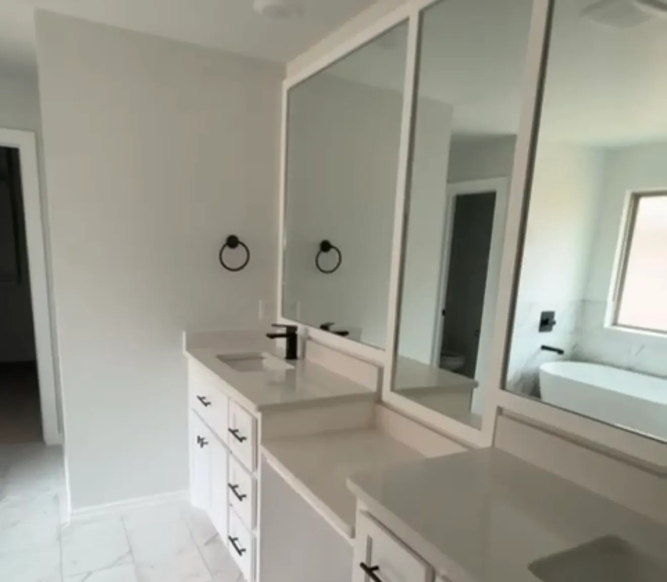 3 bed, 1750 sqft, $2,500 — Photo 3