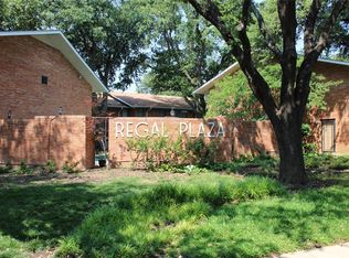 10017 Regal Park Ln APT 104, Dallas, TX 75230