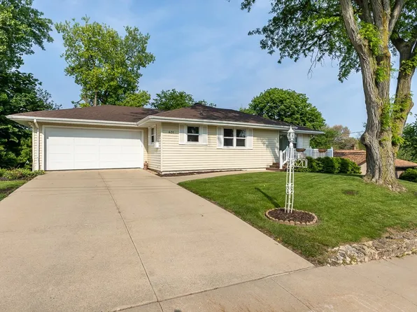 620 Lorimer St, Dubuque, IA 52003