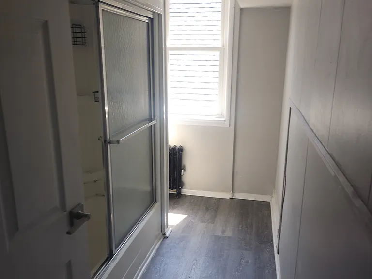 529 Taylor Ave #2 — Photo 8