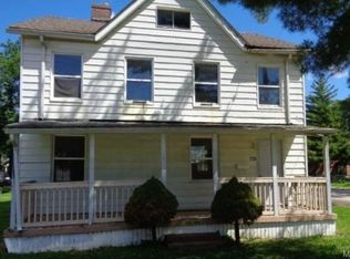 738 Benton St, Valley Park, MO