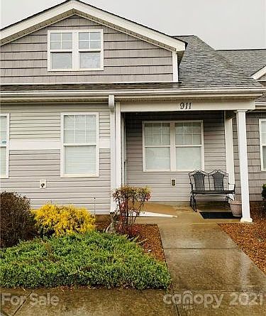 1st image of 911 Barracuda Ave