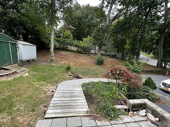3rd image of 193 Broadway #1