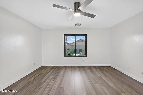 11101 E Abilene Ave — Photo 39