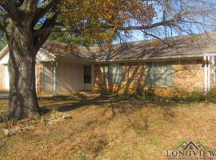 114 Ridge Ln, Kilgore, TX 75662