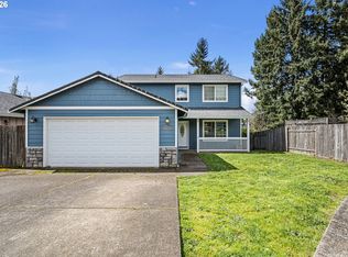 885 Kristen Way, Cottage Grove, OR 97424