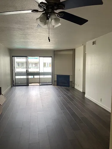 1903 Temple Ave #206 Photo 1