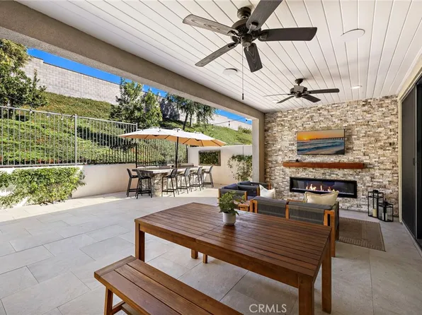 50 Jarano Rancho, Mission Viejo, CA 92694