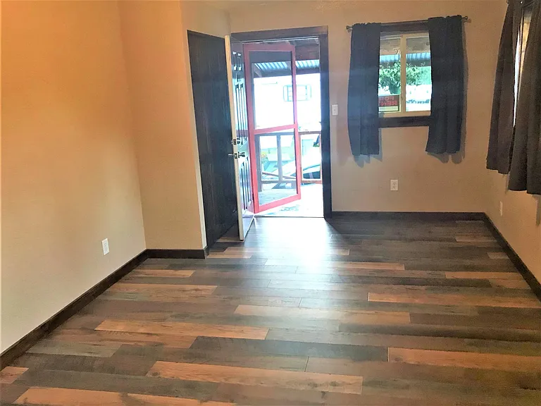 282 Tunnel Mountain Rd #2 — Photo 1