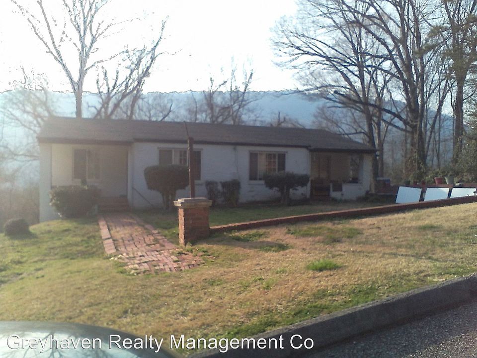 1st image of 4907 Sunnyside Ave