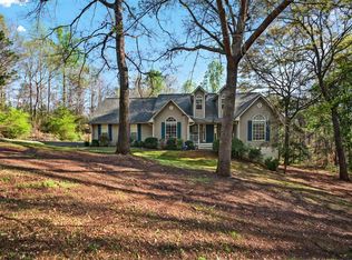 301 Woodhaven Ct, Fair Play, SC 29643
