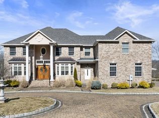 3 Patrick Ct, Boonton, NJ 07005