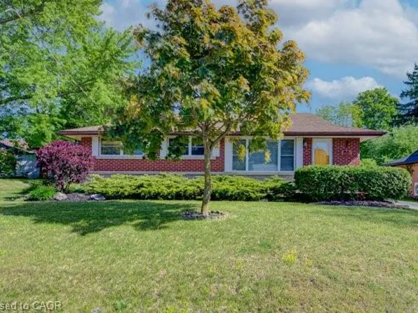 251 Union St E, Waterloo, ON N2J 1E3